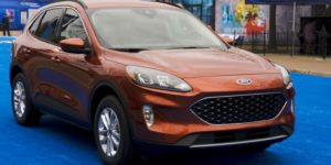 Ford Escape trend 2021 Màu Đỏ