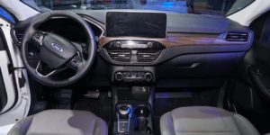 Nội Thất Ford Escape Titanium 2021