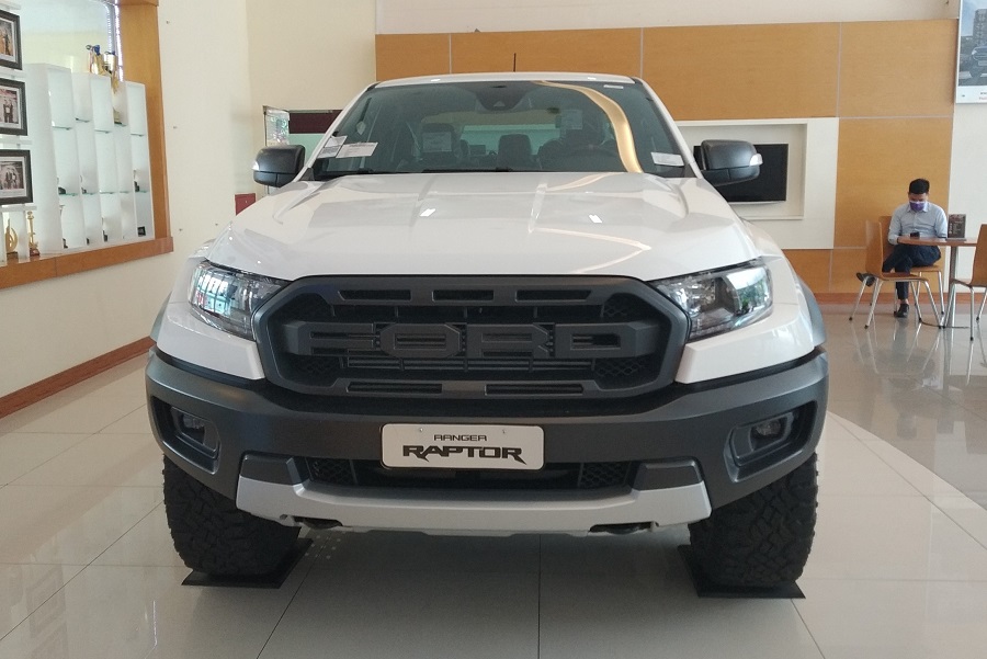 Ford Ranger Raptor Màu Trắng Tại Ford Hà Đông