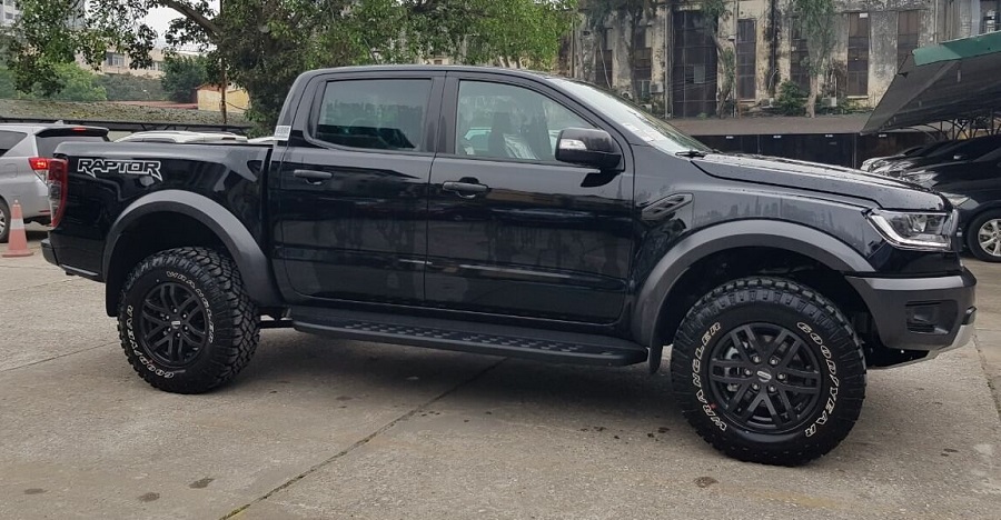 Ford Ranger Raptor Màu Đen 2021 Tại Ford Hà Đông