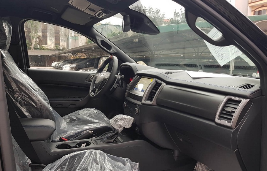 Nội Thất Ford Ranger Raptor Màu Đen 2021 Ford Hà Đông